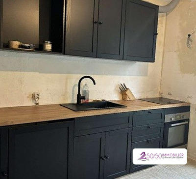 Maison - 122 m² - 7 pièces