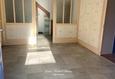 Maison - 113 m² - 6 pièces