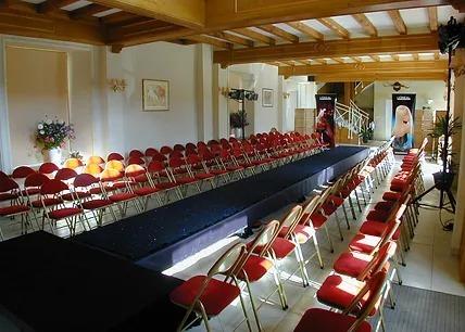 Manoir - 2 000 m² - 35 pièces