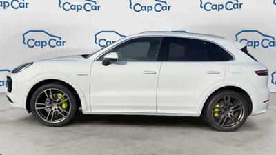 Porsche Cayenne 3.0 E-Hybrid 462 4x4 Tiptronic8 .