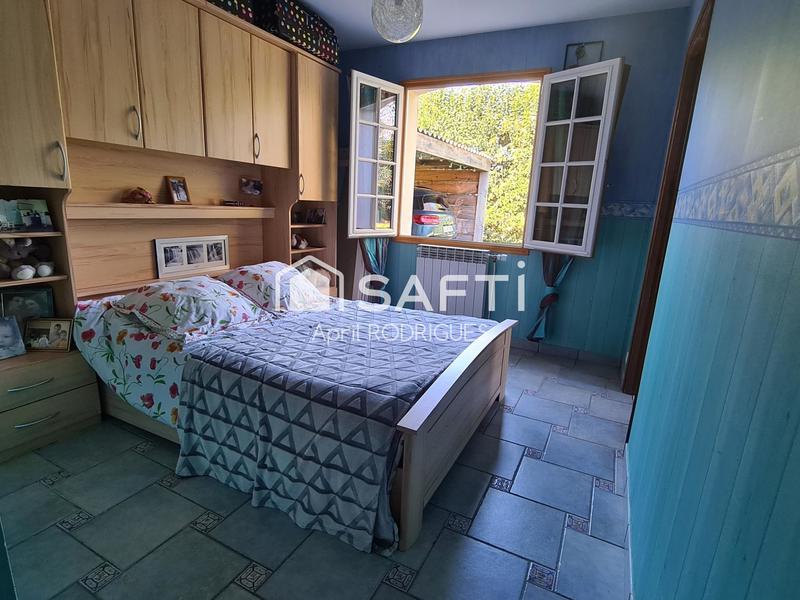 Maison - 144 m² - 7 pièces