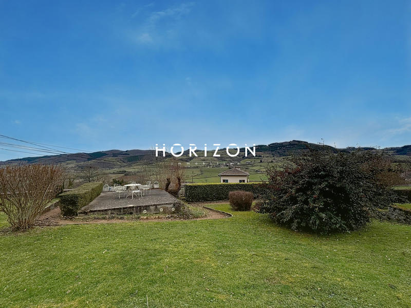 Maison ancienne - 155 m² - 6 pièces