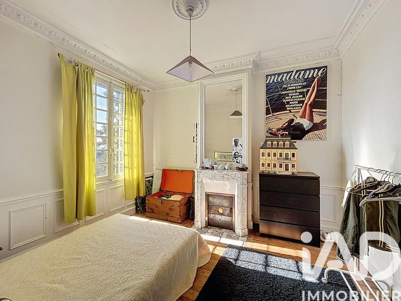 Maison - 453 m² - 12 pièces