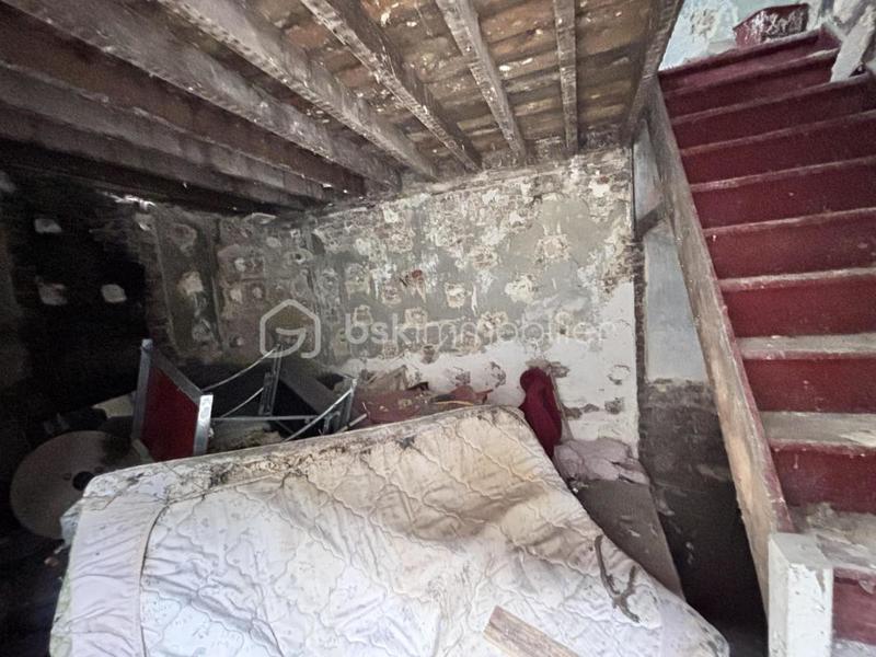 Immeuble - 100 m² - 10 pièces