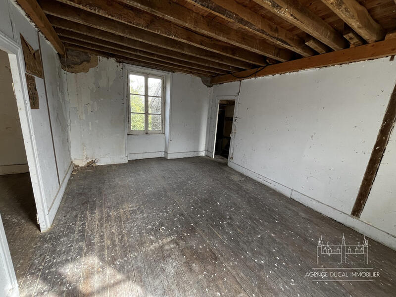 Maison - 160 m² - 2 pièces