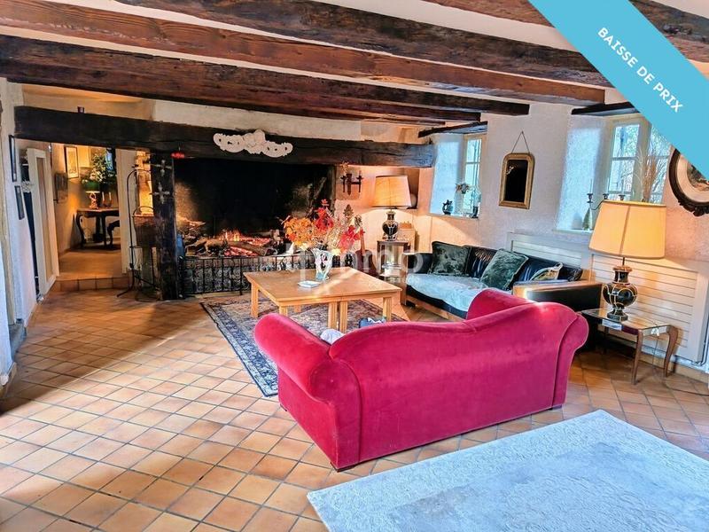 Propriété - 312 m² - 11 pièces