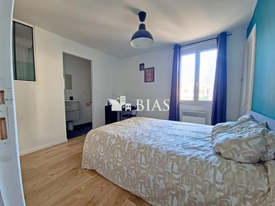 Appartement - 70 m² - 4 pièces