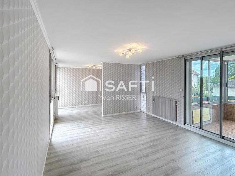 Appartement - 90 m² - 4 pièces