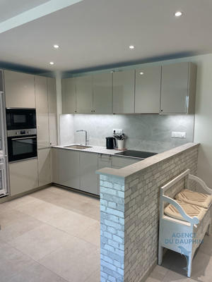 Appartement - 72 m² - 3 pièces