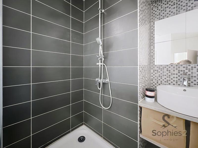 Appartement - 91 m² - 4 pièces