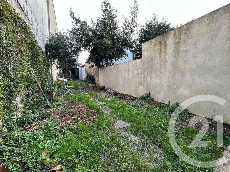 Maison - 107 m² - 6 pièces