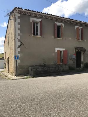 Maison - 143 m² - 5 pièces