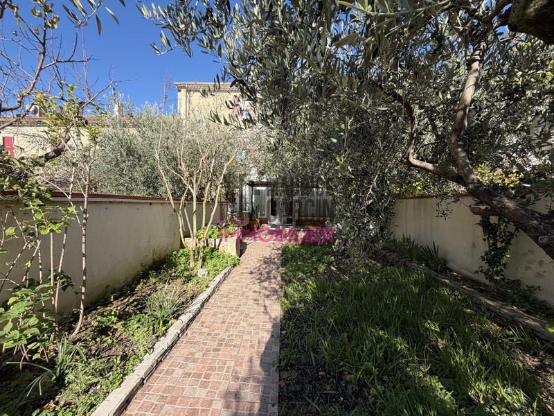 Maison - 174 m² - 7 pièces