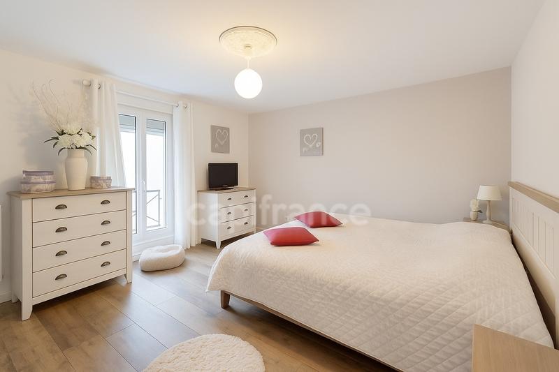 Maison - 107 m² - 4 pièces