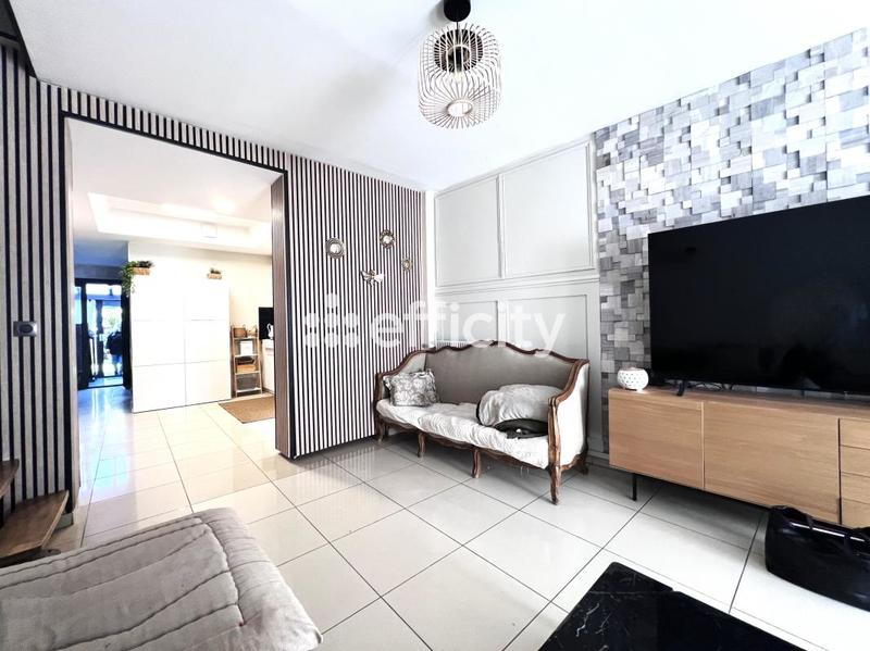 Maison - 186 m² - 7 pièces