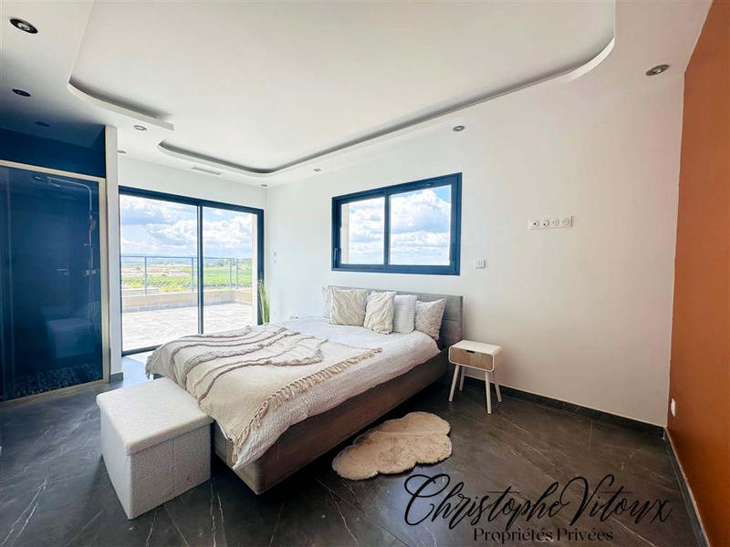 Demeure - 173 m² - 6 pièces