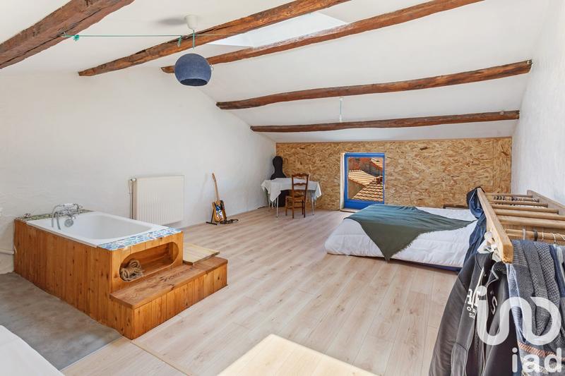 Maison - 96 m² - 4 pièces