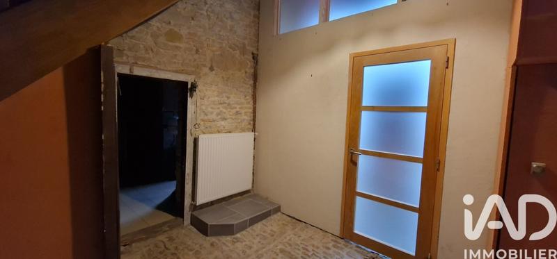 Maison - 241 m² - 8 pièces