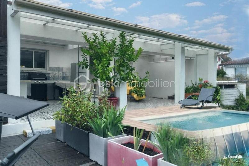 Maison - 105 m² - 5 pièces