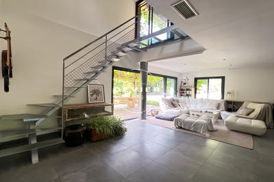 Maison - 155 m² - 5 pièces