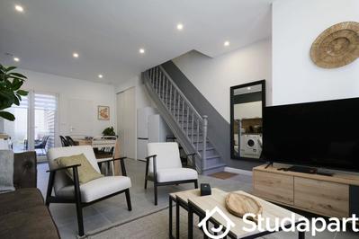 Chambre - 10 m² - 1 pièce