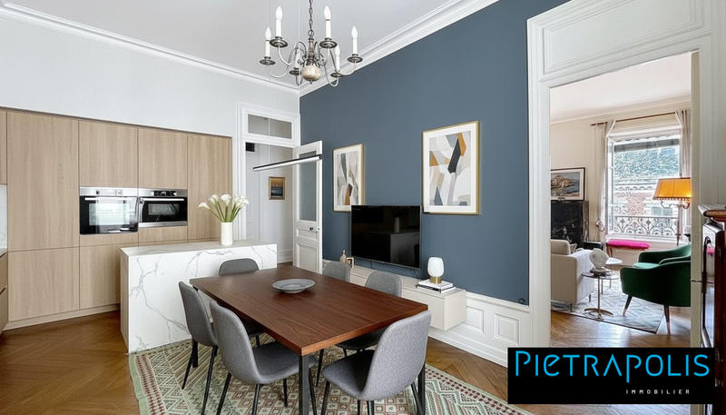 Appartement - 132 m² - 5 pièces