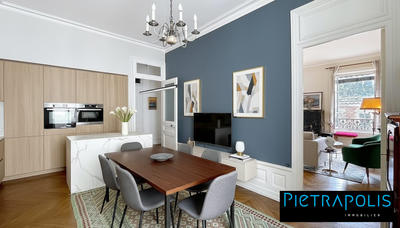 Appartement - 132 m² - 5 pièces