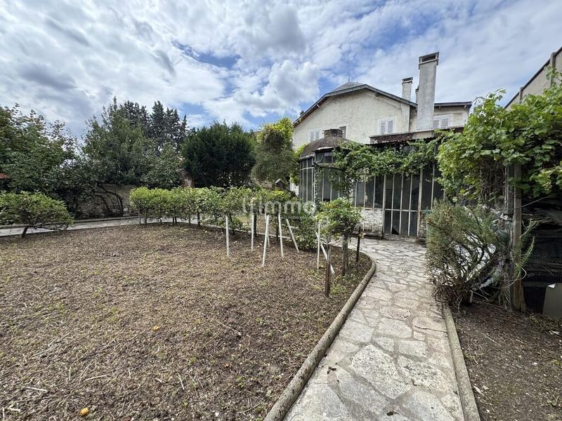 Immeuble - 400 m² - 10 pièces