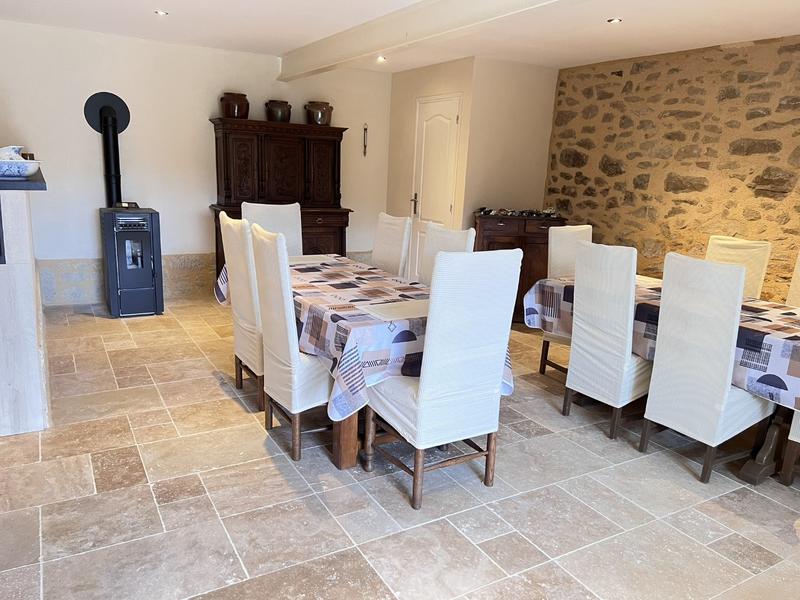 Corps de ferme - 425 m² - 12 pièces