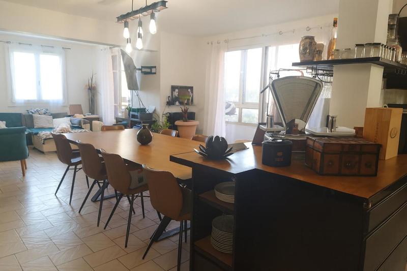 Maison - 289 m² - 9 pièces