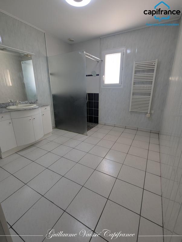 Maison - 102 m² - 5 pièces