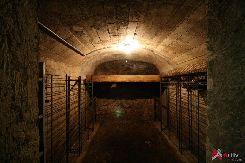 Maison - 209 m² - 9 pièces