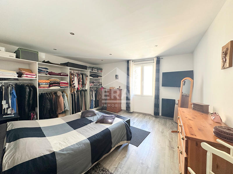 Maison - 192 m² - 6 pièces