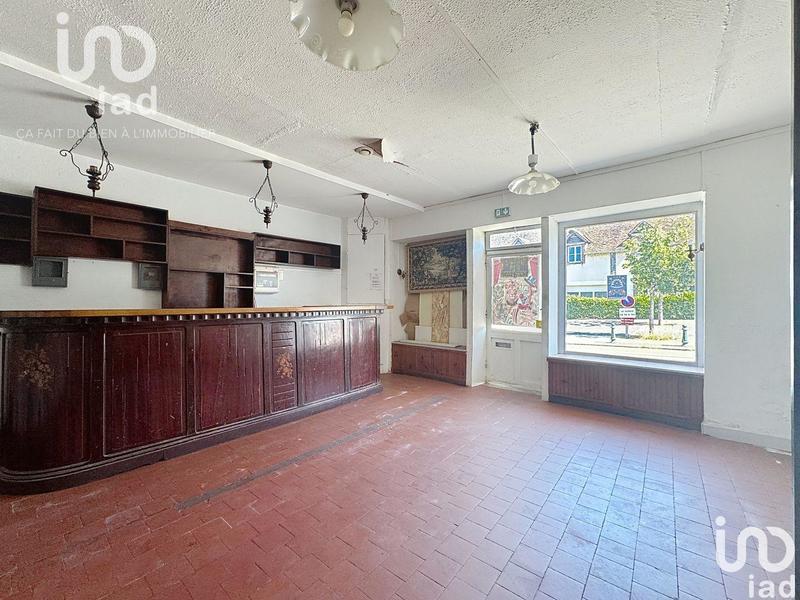 Local commercial - 472 m²