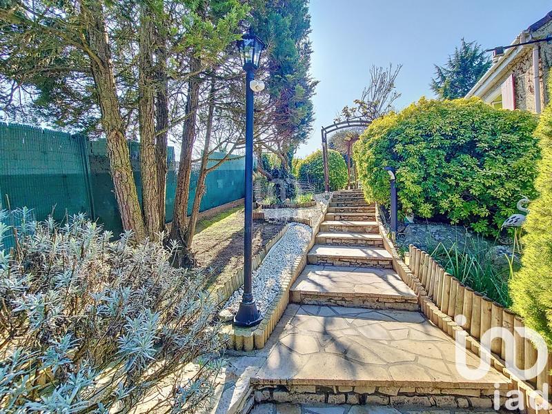 Maison - 175 m² - 8 pièces