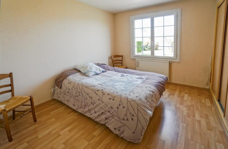 Maison - 140 m² - 7 pièces