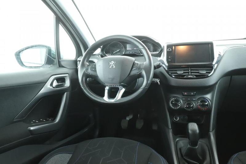 Peugeot 2008 1.6 Blue-HDi Style 100 ch