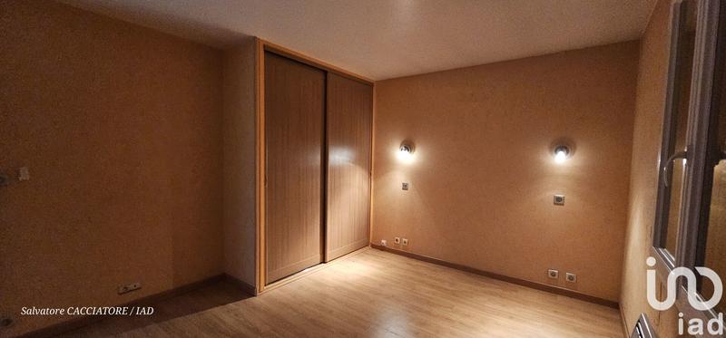 Maison - 307 m² - 10 pièces