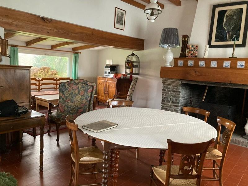 Maison - 220 m² - 7 pièces