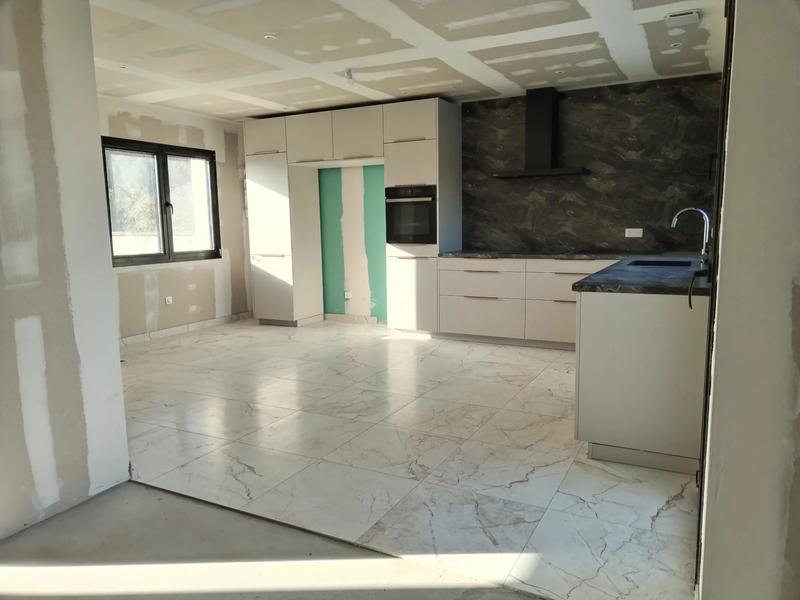 Maison - 116 m² - 6 pièces