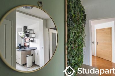 Chambre - 11 m² - 1 pièce