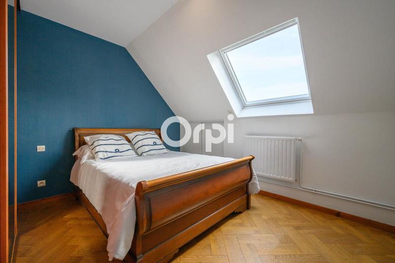 Maison - 151 m² - 6 pièces