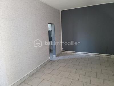 Maison - 82 m² - 7 pièces