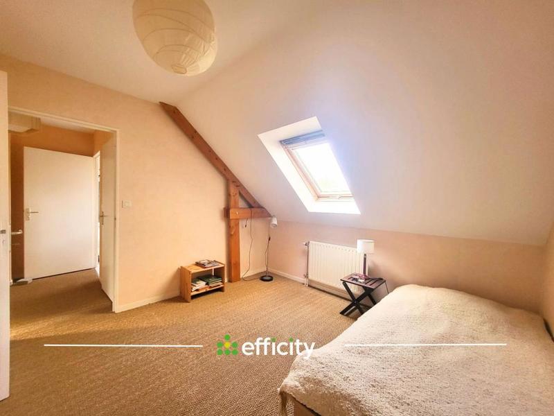 Duplex - 94 m² - 4 pièces