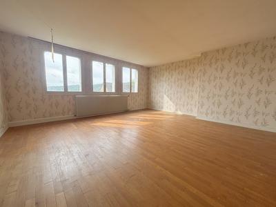 Maison ancienne - 150 m² - 4 pièces