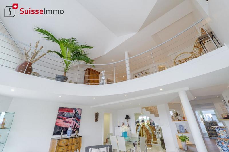 Maison d'architecte - 215 m² - 7 pièces