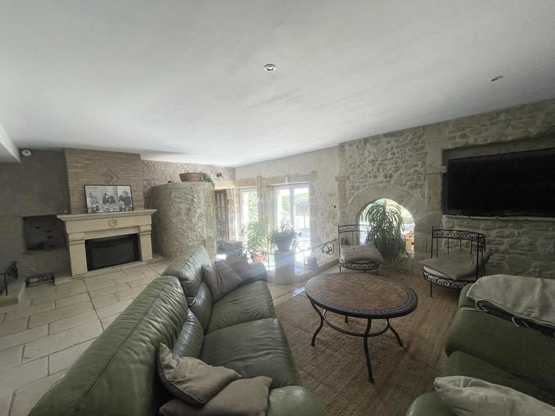 Maison - 171 m² - 8 pièces