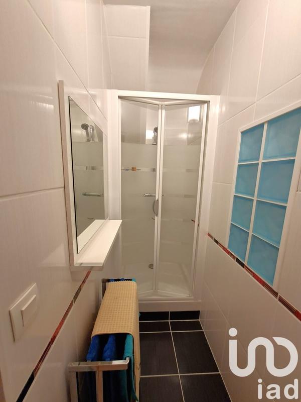 Maison - 222 m² - 6 pièces