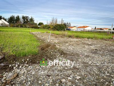Terrain - 585 m²
