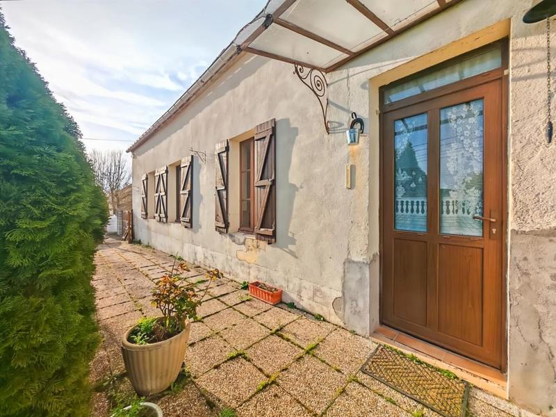 Maison - 95 m² - 4 pièces